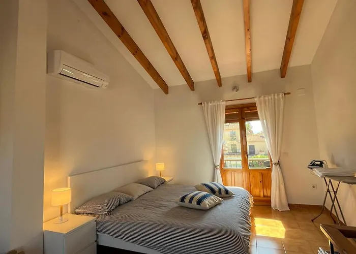 Casa de Férias Charming House With Pool, Not Far From Beaches, Mountain And Dénia